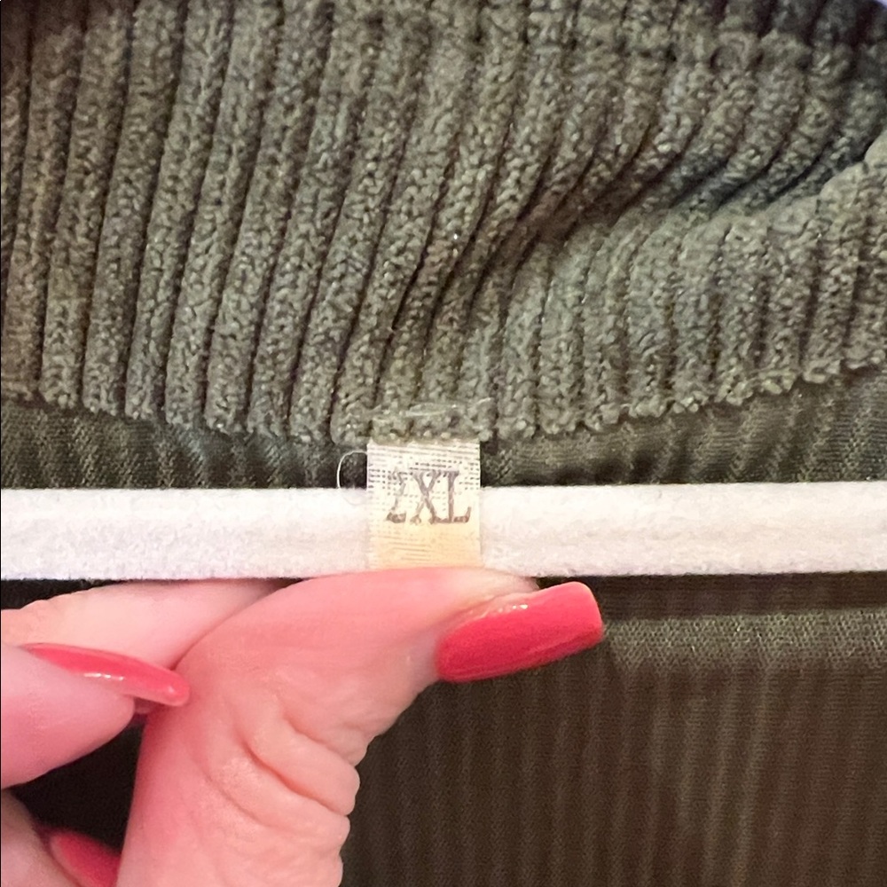 Green Corduroy Button-Up Shirt/shacket - Picture 2 of 8